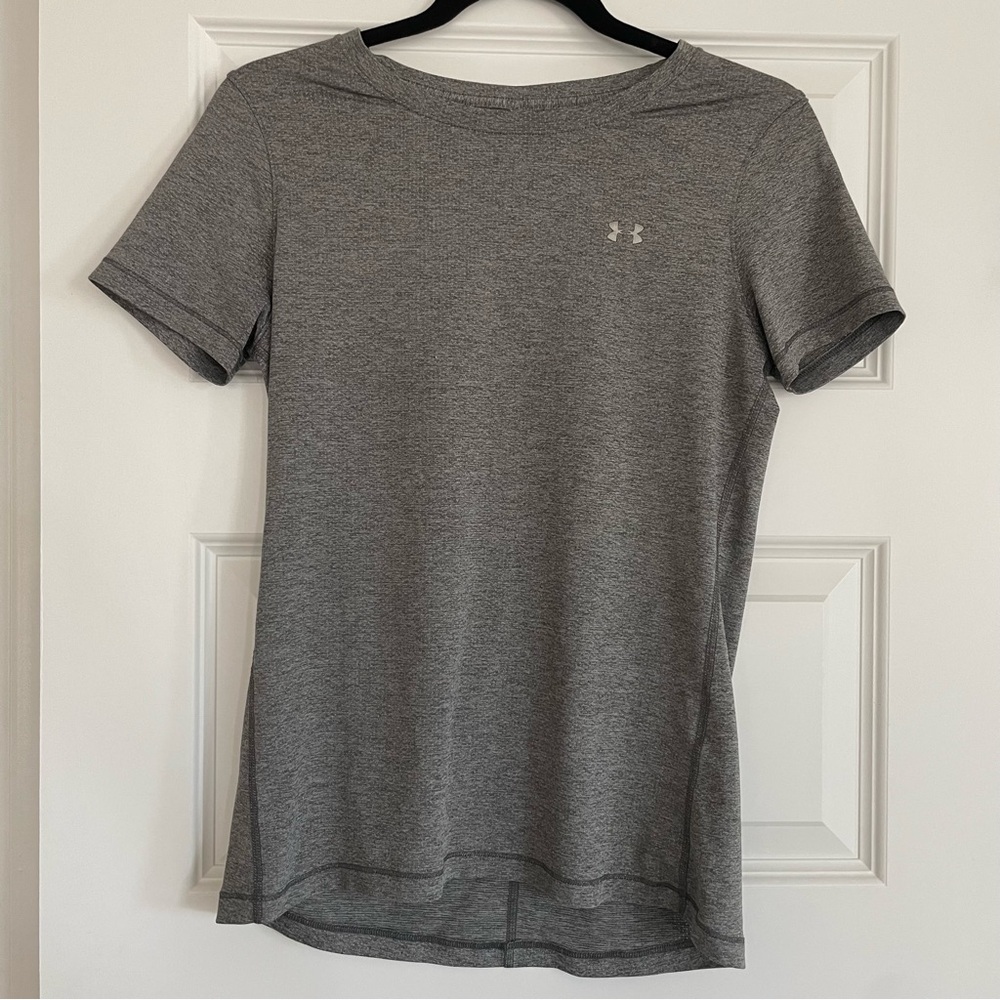 Under Armour Women's Heather Gray Short Sleeve Tee